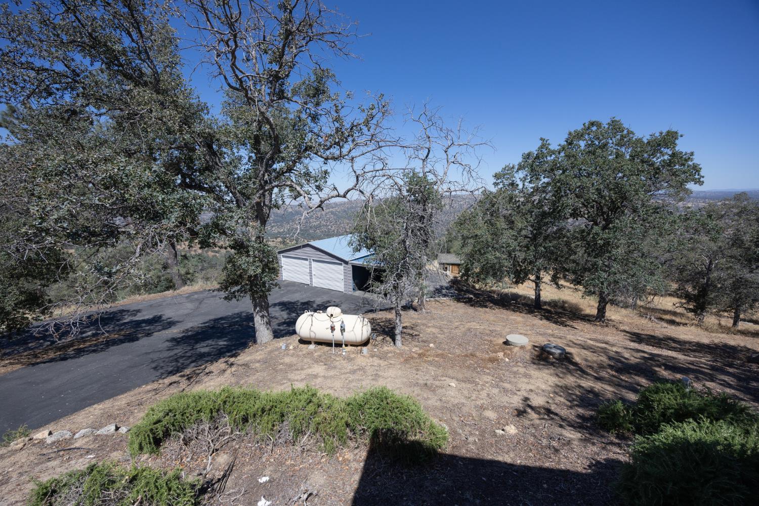 41101 Lilley Mountain Dr, Coarsegold, CA 93614