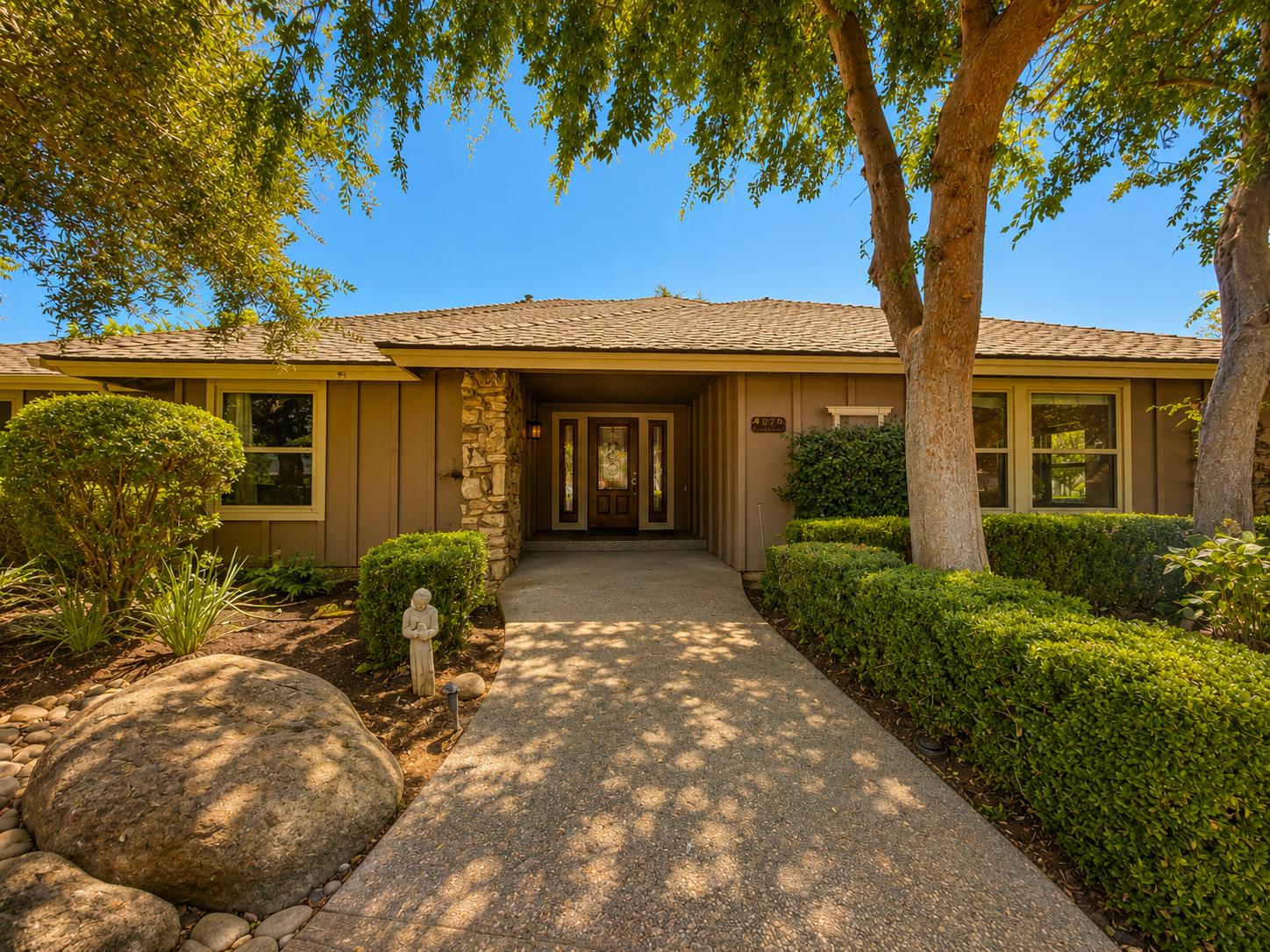 627 E Utah Ave, Fresno, CA 93720