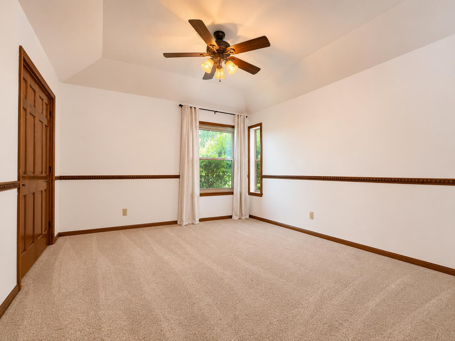 627 E Utah Ave, Fresno, CA 93720