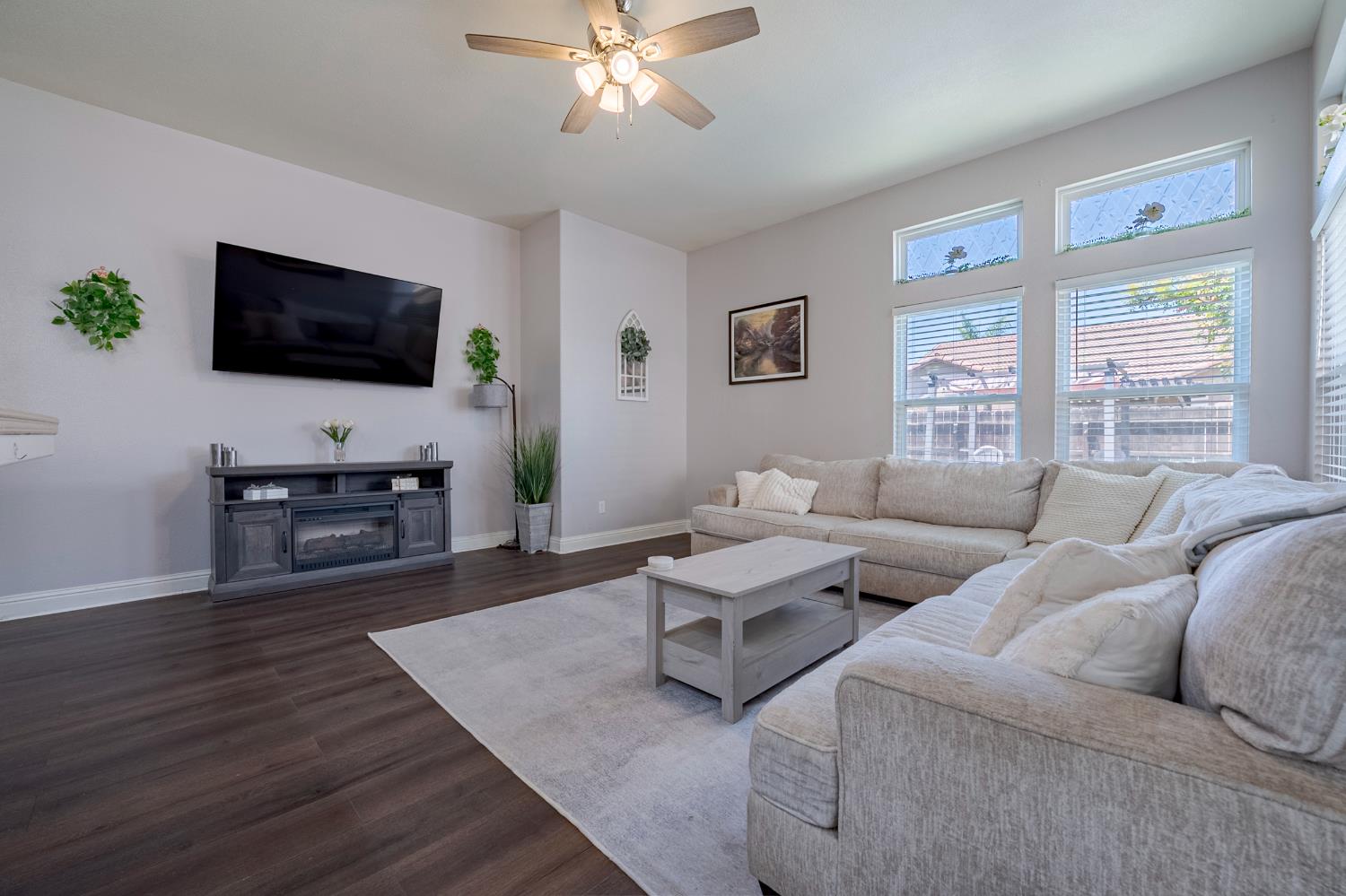2657 Peanut, Madera, CA 93637