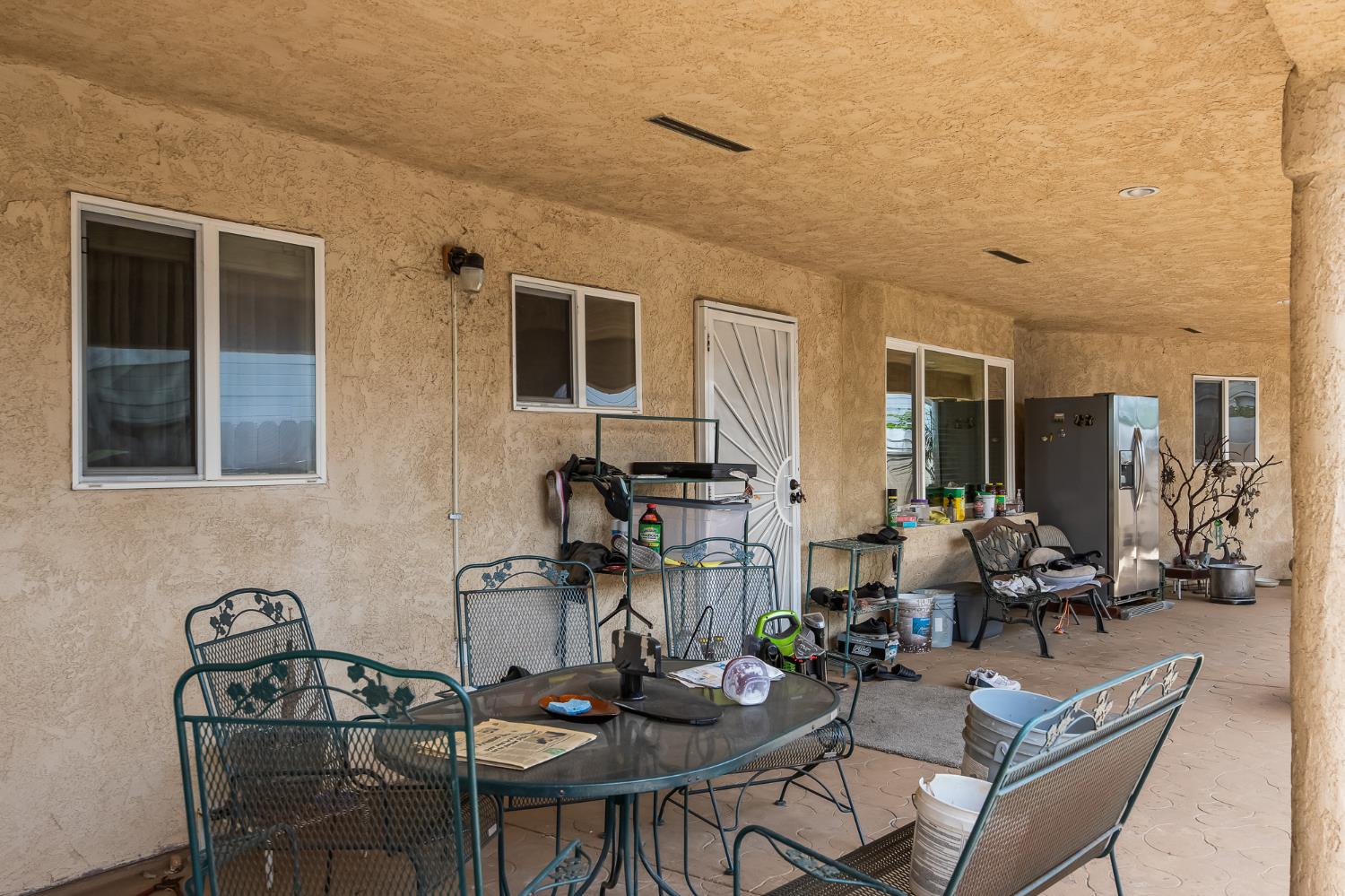 4924 N Arthur Ave, Fresno, CA 93705