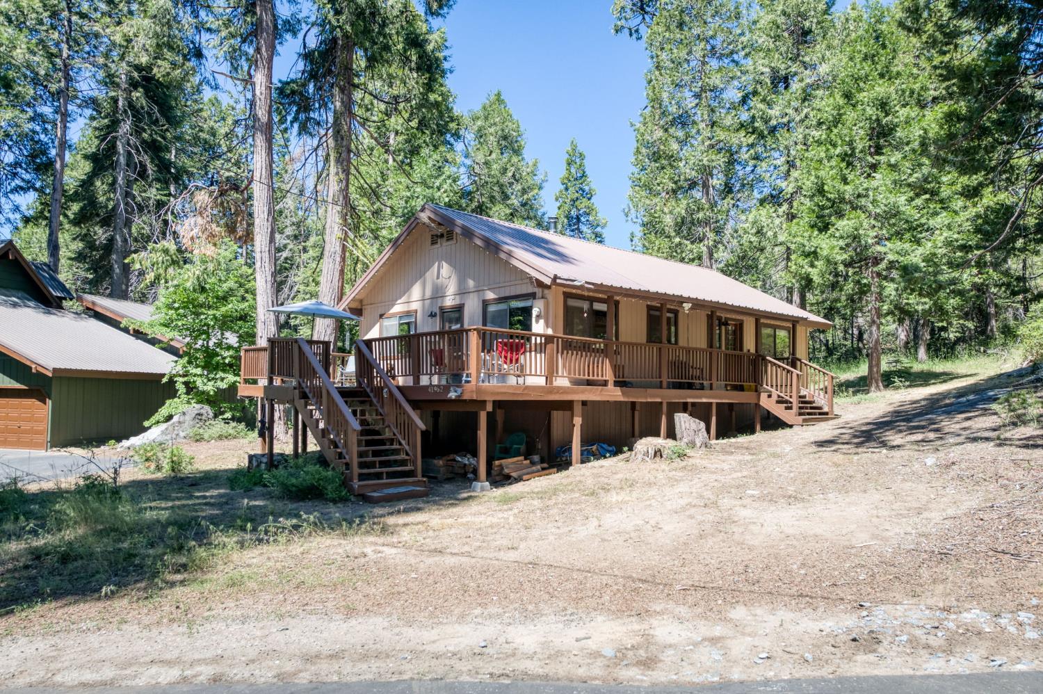 41962 Saddleback Rd, Shaver Lake, CA 93664
