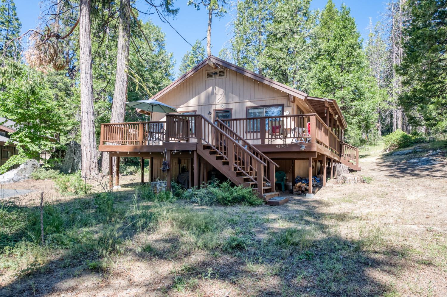 41962 Saddleback Rd, Shaver Lake, CA 93664