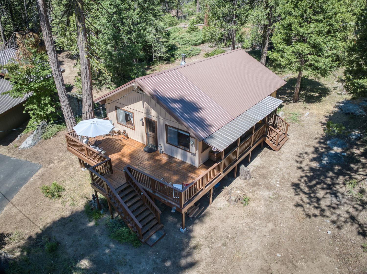 41962 Saddleback Rd, Shaver Lake, CA 93664