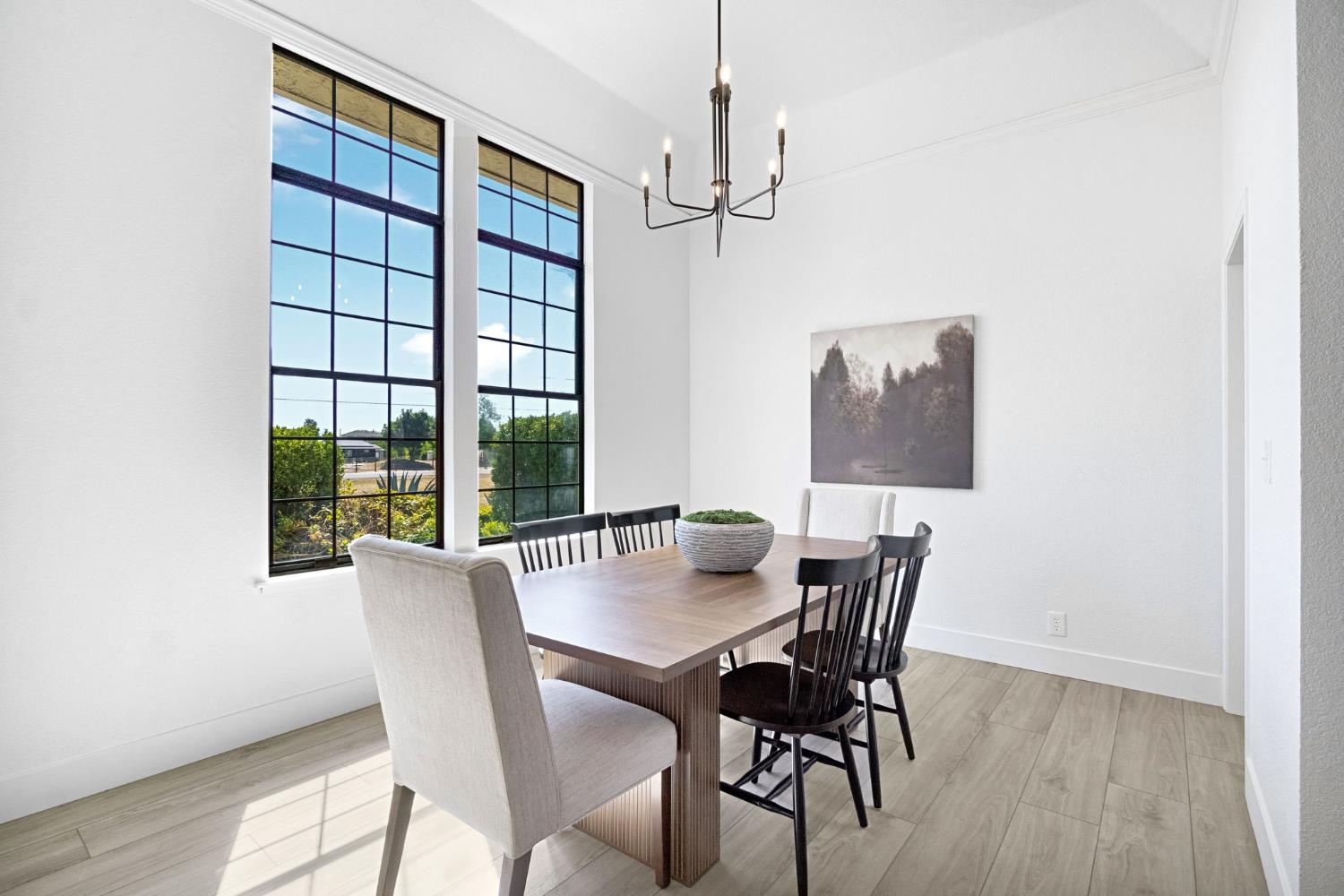 16936 Karen Rd, Madera, CA 93636