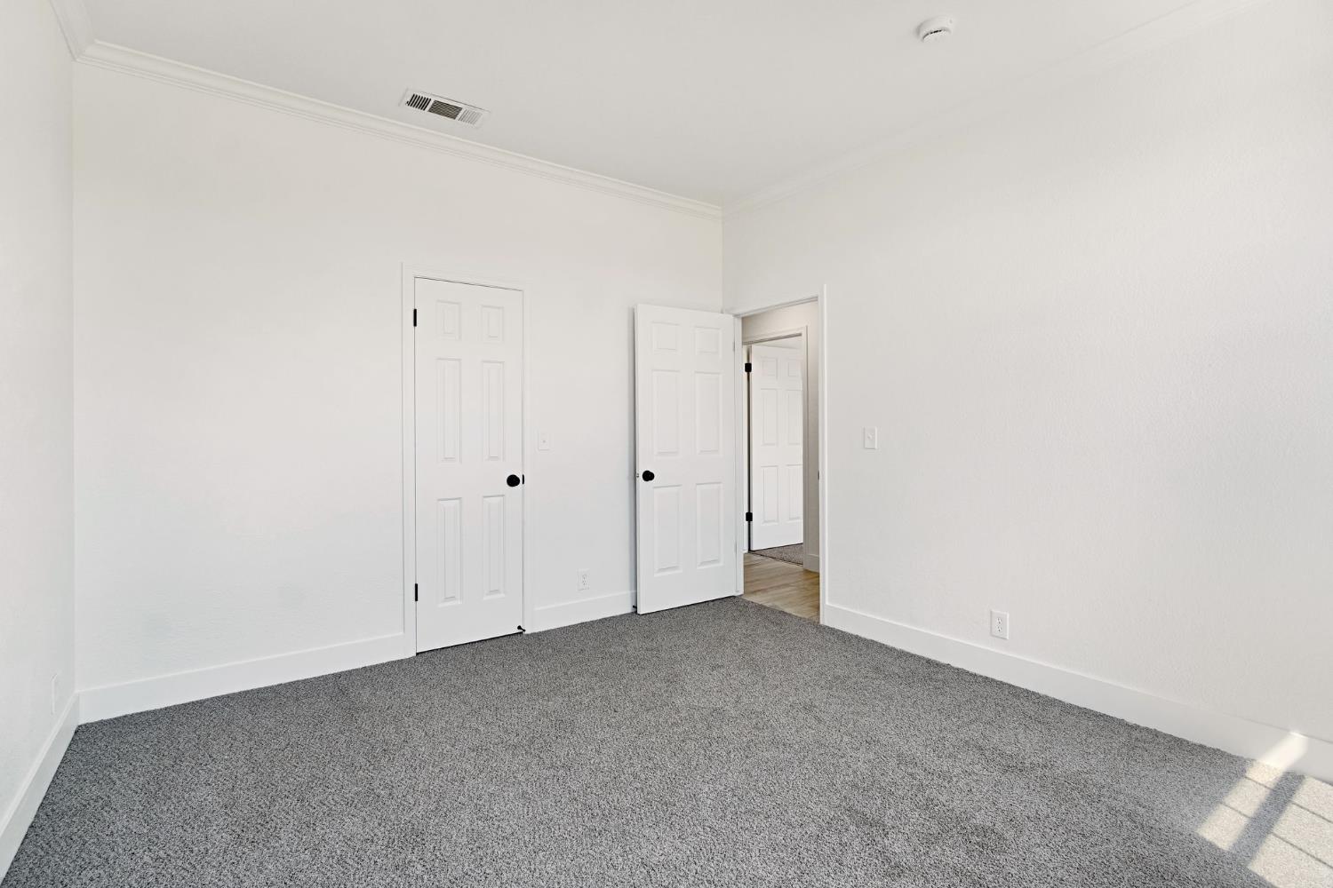16936 Karen Rd, Madera, CA 93636