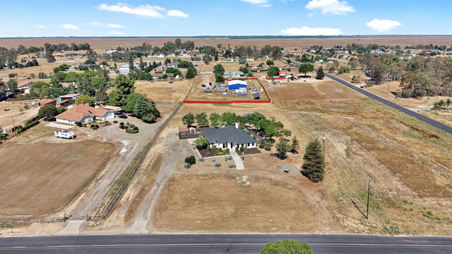 16936 Karen Rd, Madera, CA 93636