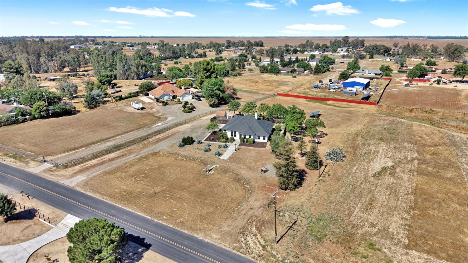 16936 Karen Rd, Madera, CA 93636