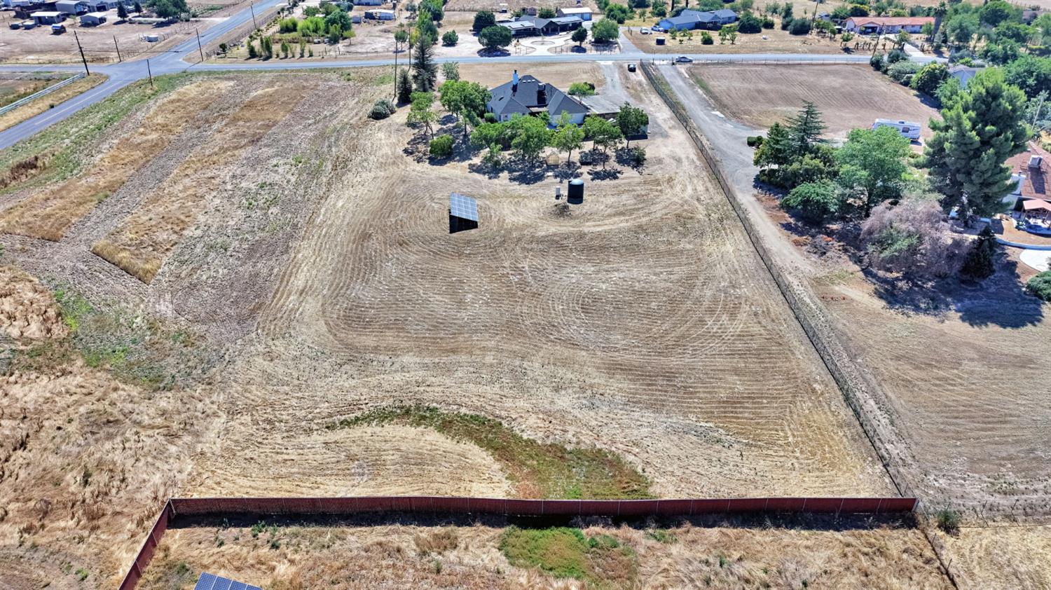 16936 Karen Rd, Madera, CA 93636