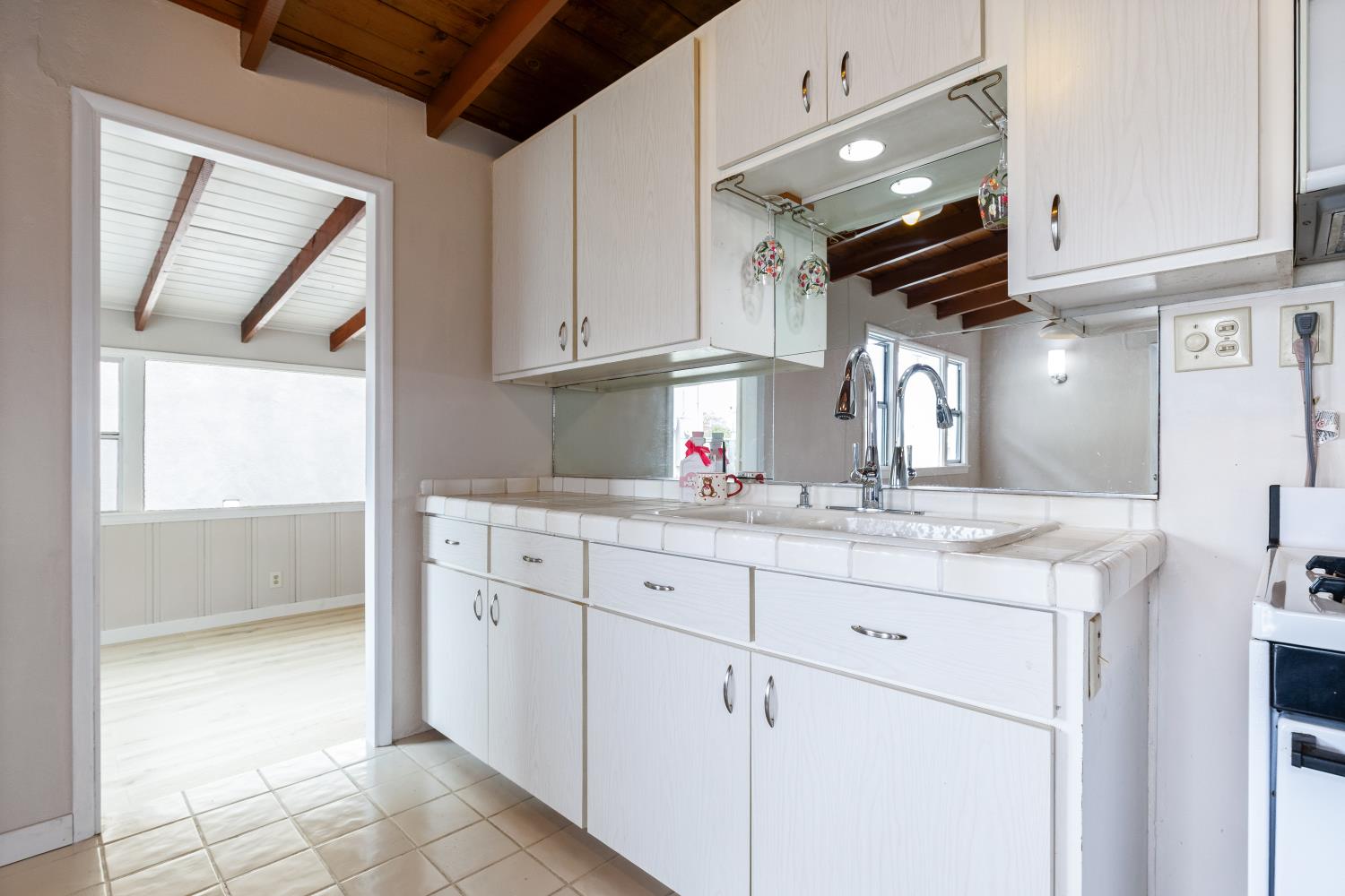 351 Nevis St, Morro Bay, CA 93442