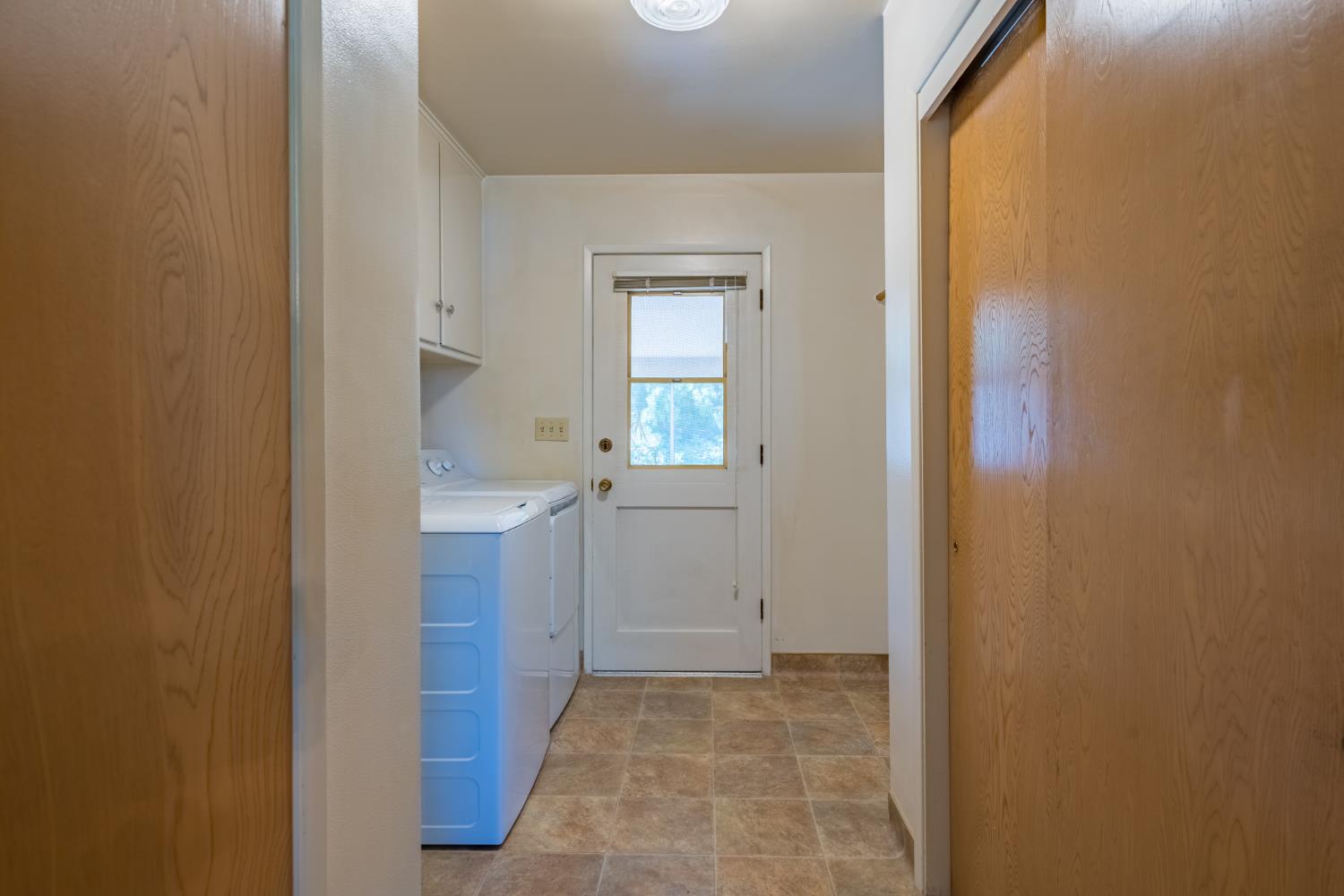 645 W Celeste Ave, Fresno, CA 93704