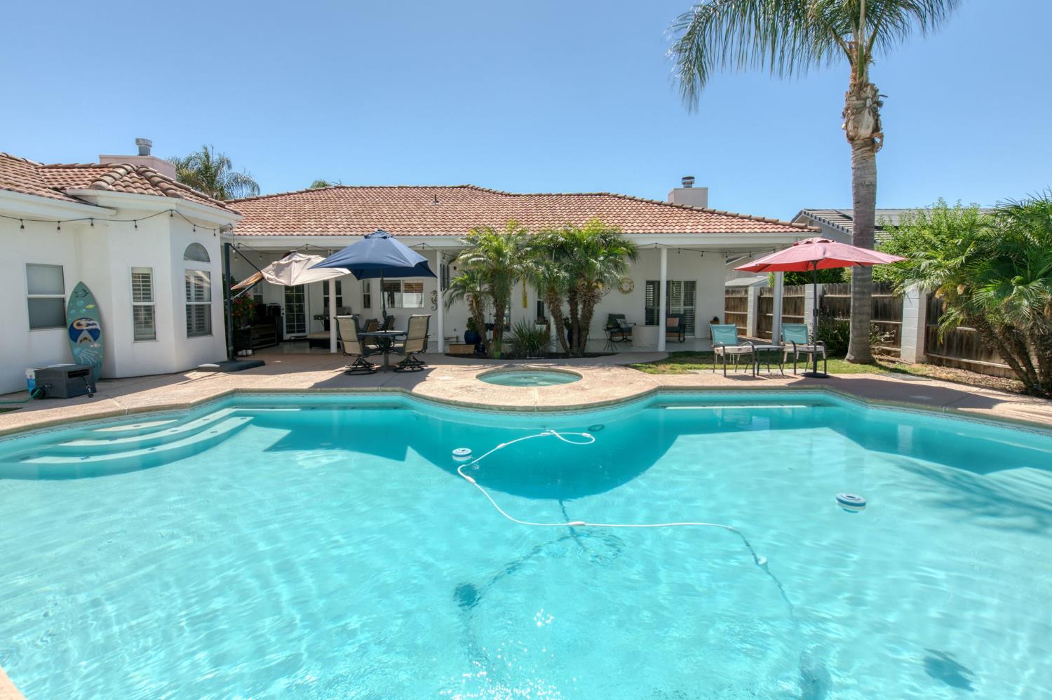 2479 Cabrillo Ct, Hanford, CA 93230