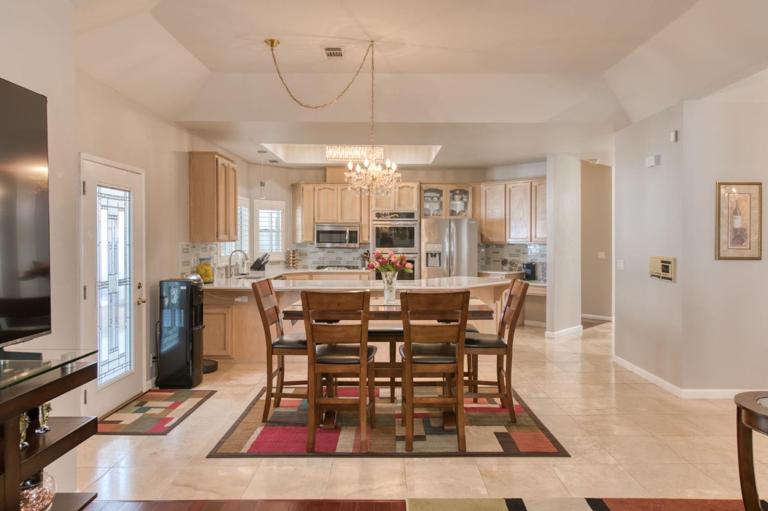 2479 Cabrillo Ct, Hanford, CA 93230