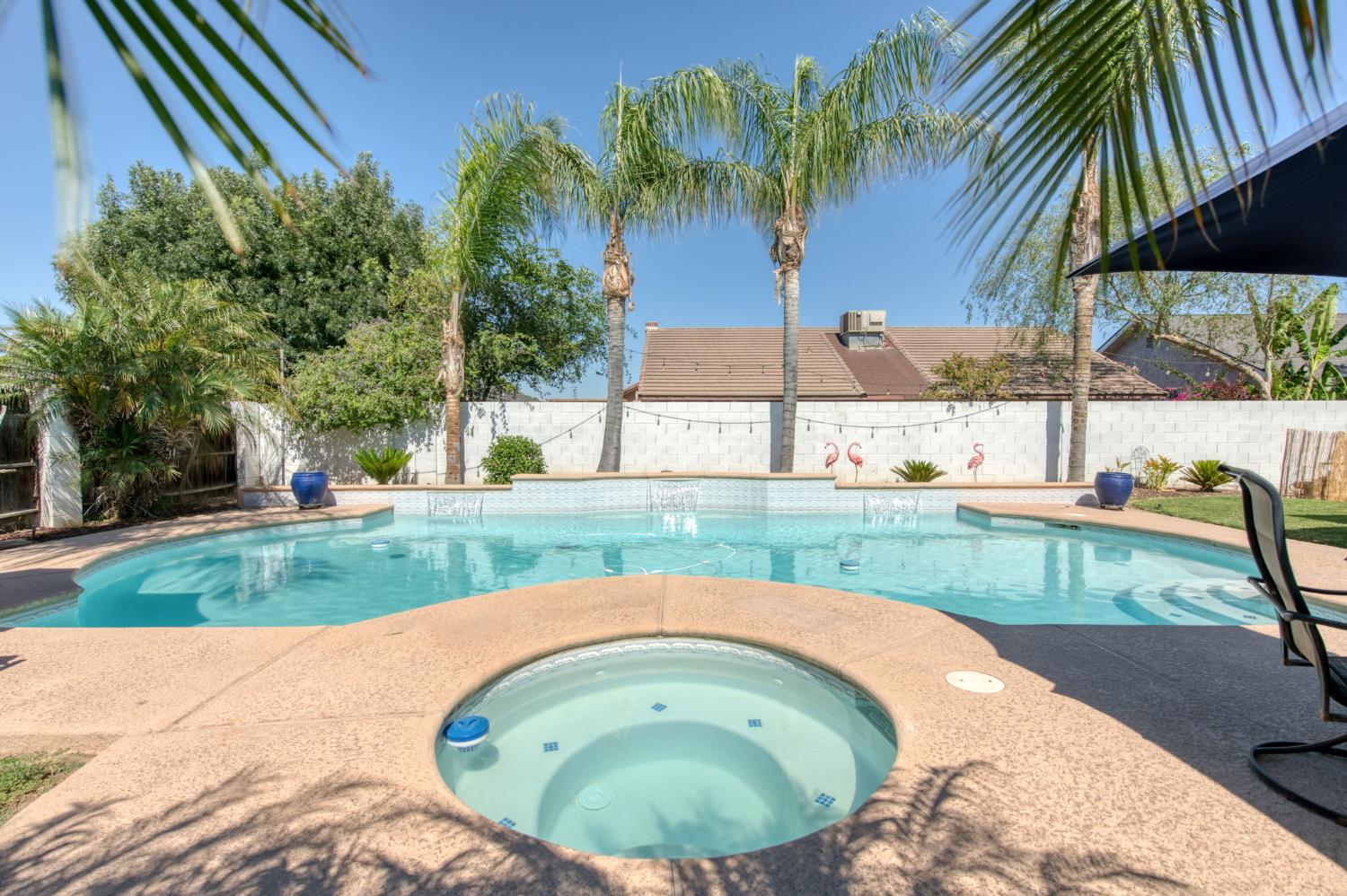 2479 Cabrillo Ct, Hanford, CA 93230