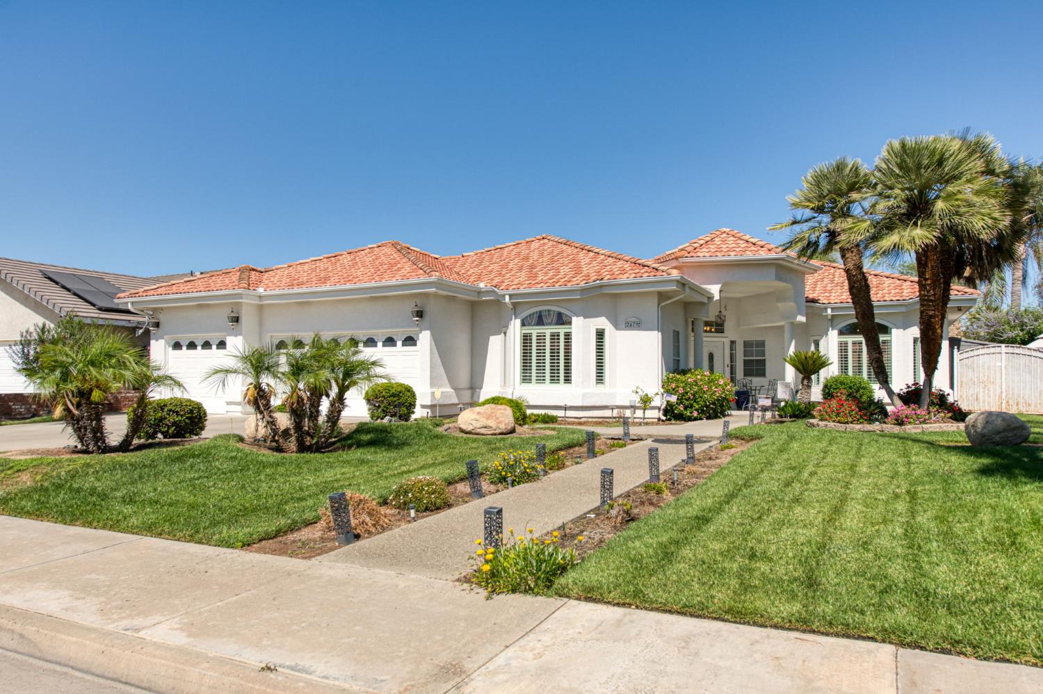 2479 Cabrillo Ct, Hanford, CA 93230