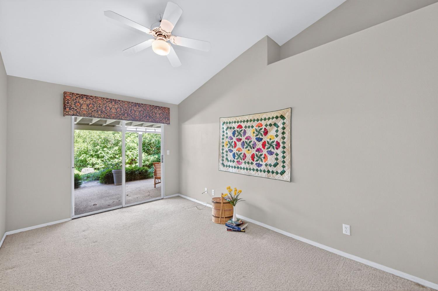 9150 N Red Lion Dr, Fresno, CA 93720