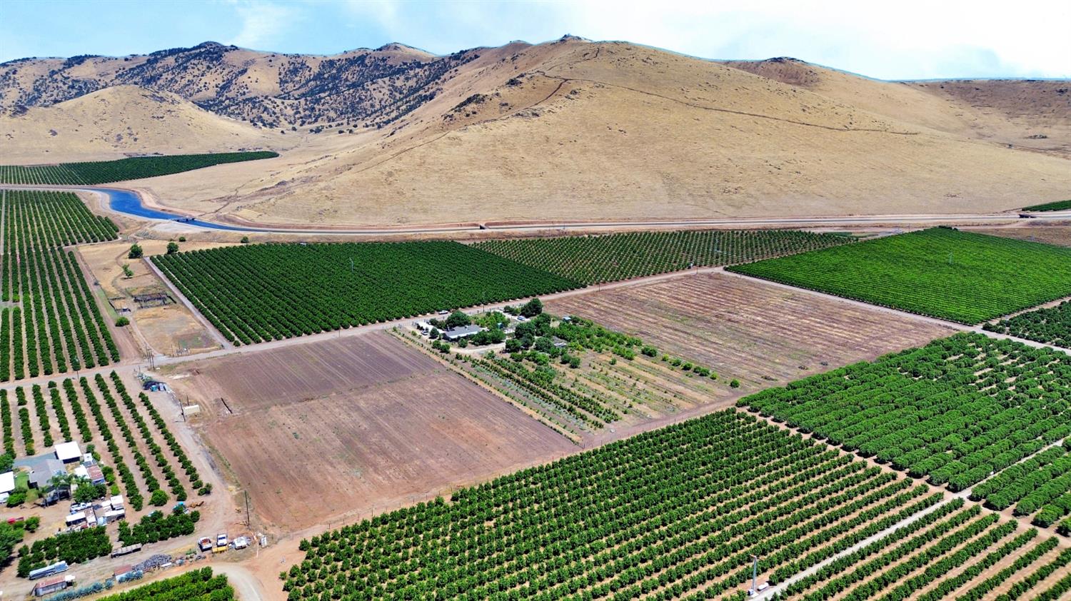 40921 Road 150, Orosi, CA 93647
