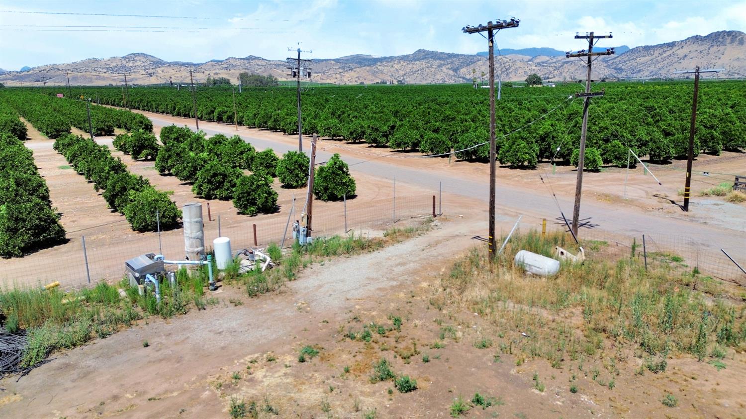 40921 Road 150, Orosi, CA 93647