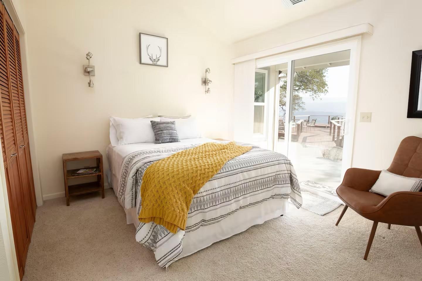 50616 Woodside Ln, Oakhurst, CA 93644