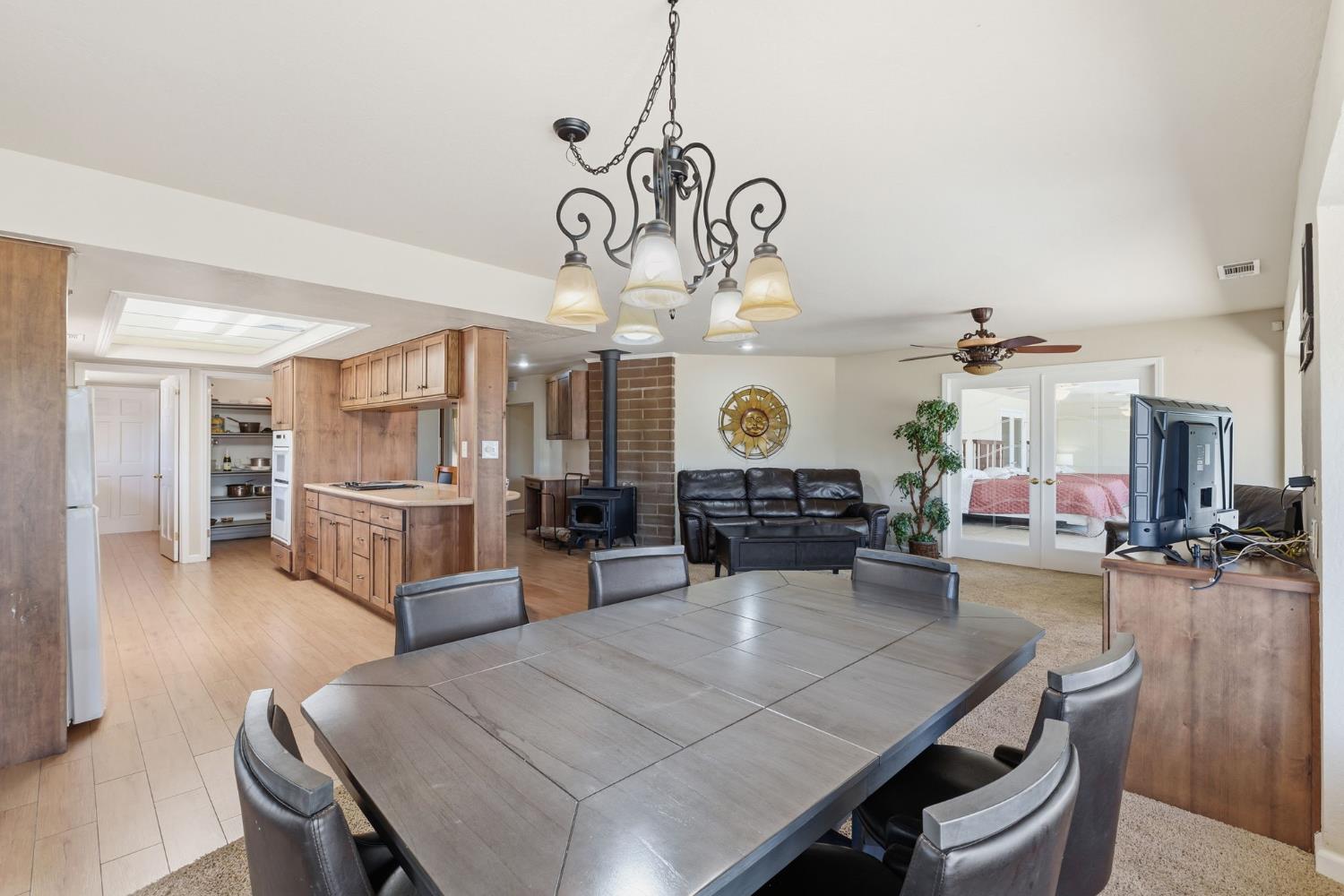 38720 Highway 41, Oakhurst, CA 93644