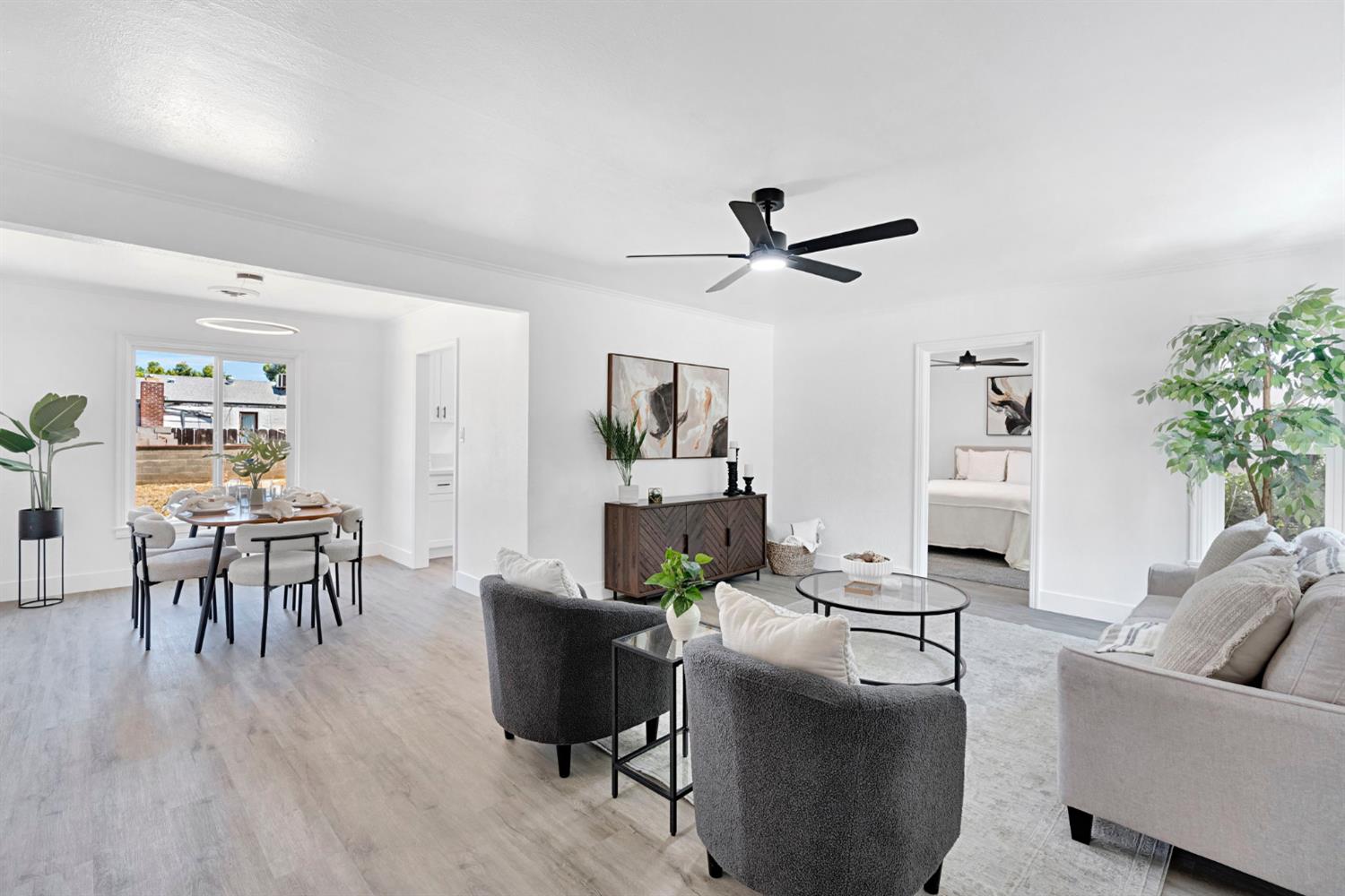 135 E Griffith Way, Fresno, CA 93704