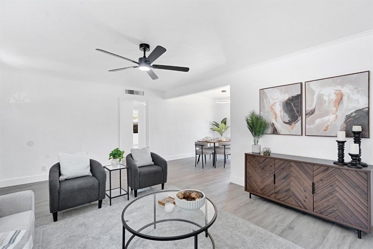 135 E Griffith Way, Fresno, CA 93704