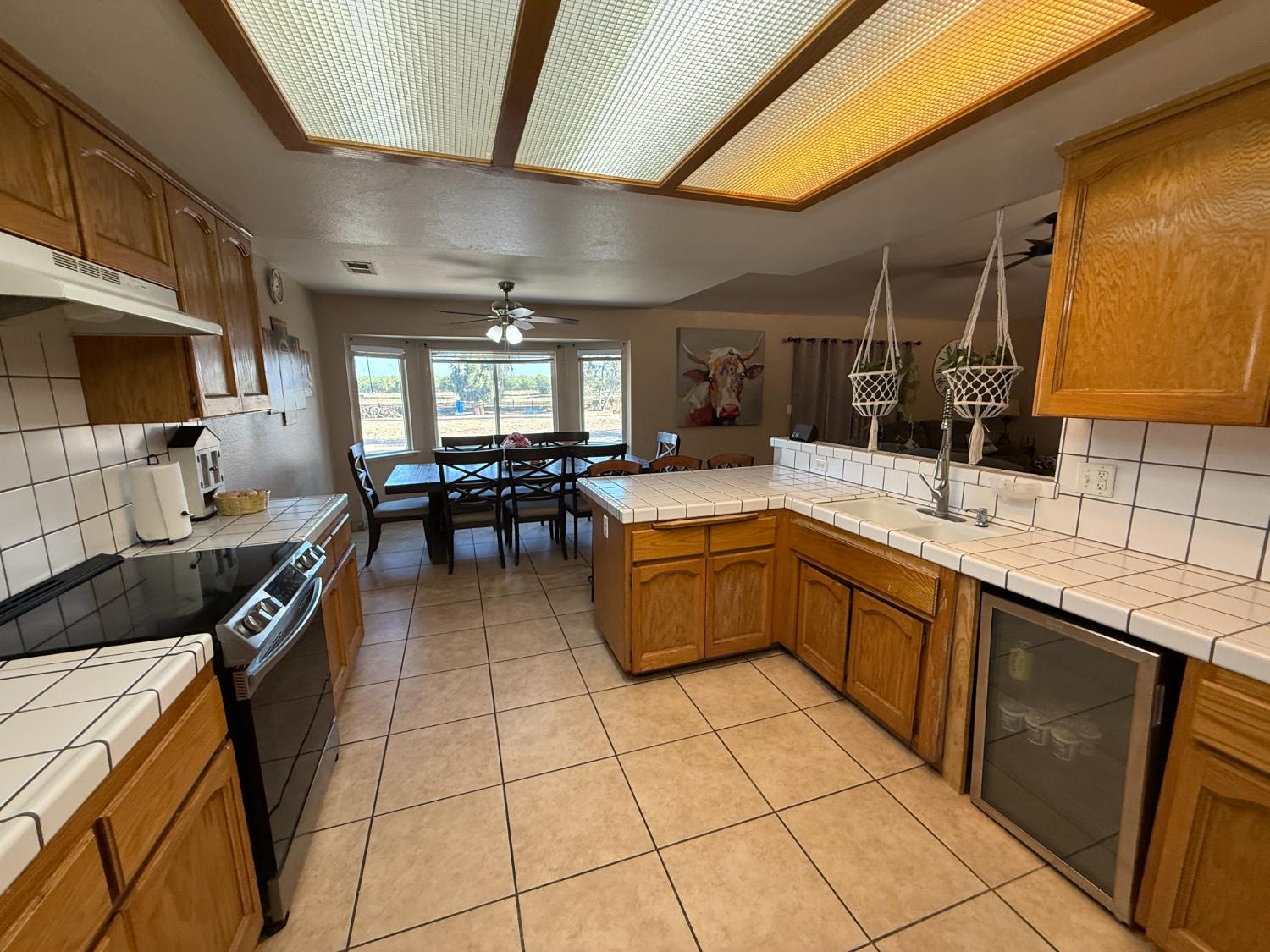 2109 E Dinuba Ave, Fresno, CA 93725