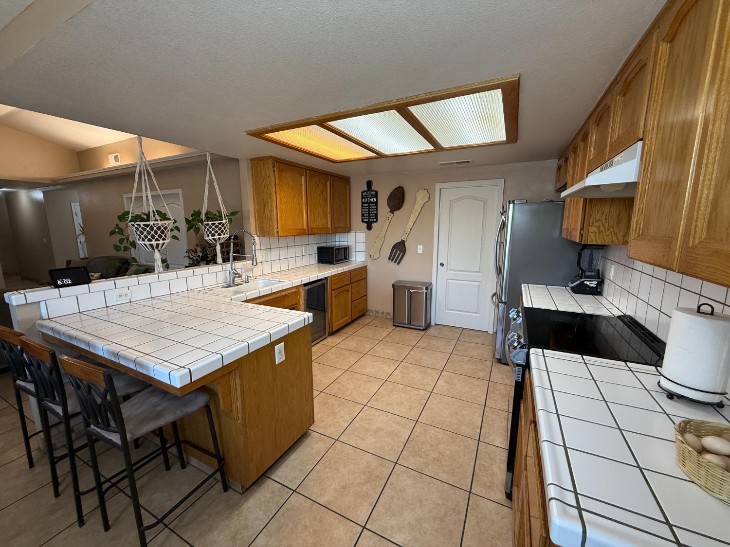 2109 E Dinuba Ave, Fresno, CA 93725