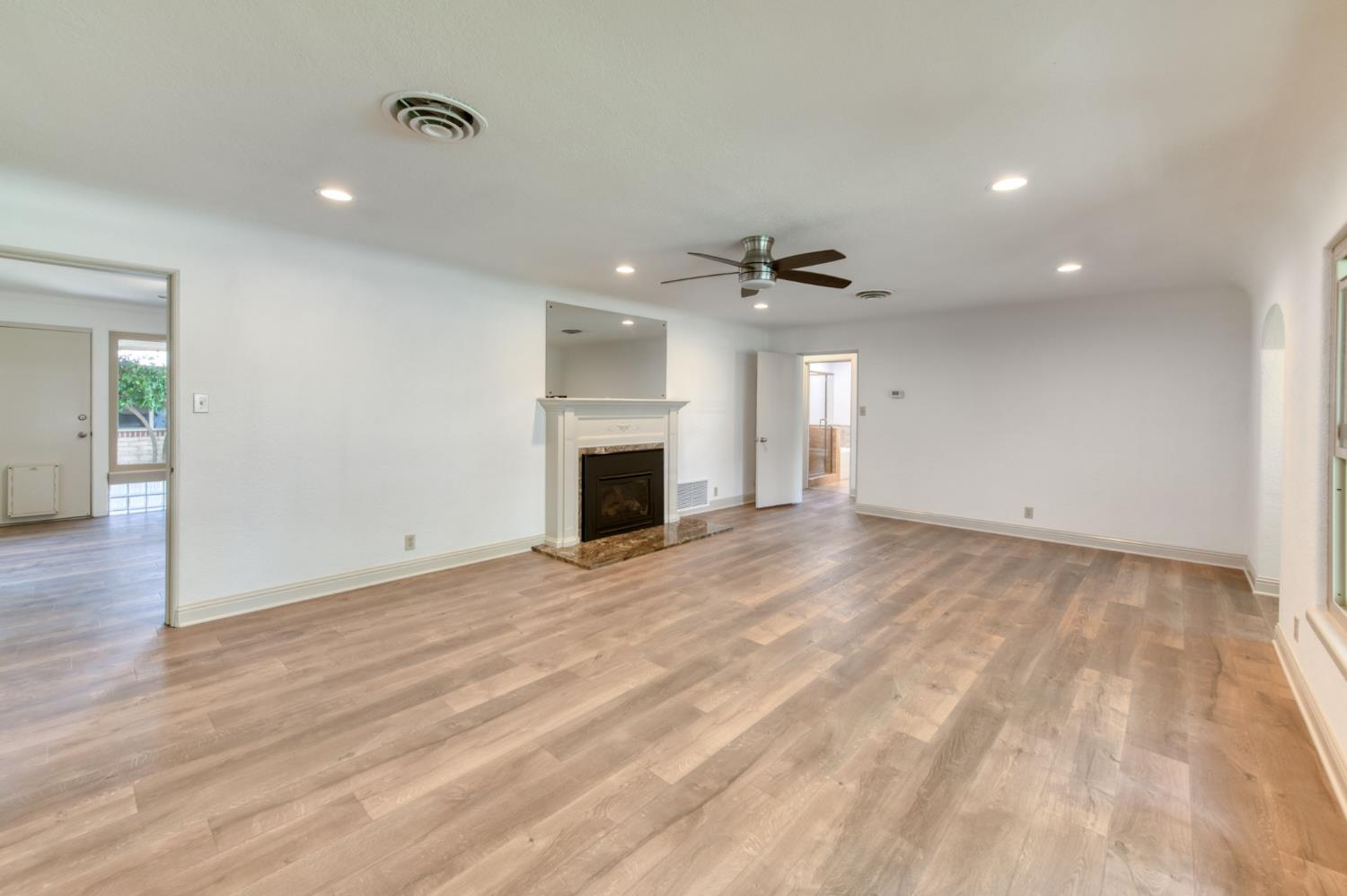 920 E Sierra Madre, Fresno, CA 93704