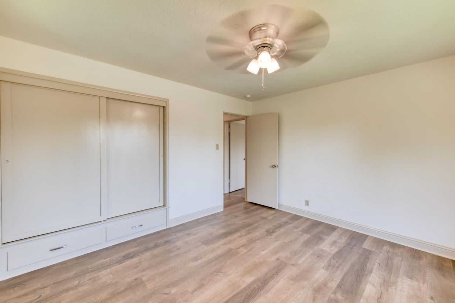 920 E Sierra Madre, Fresno, CA 93704