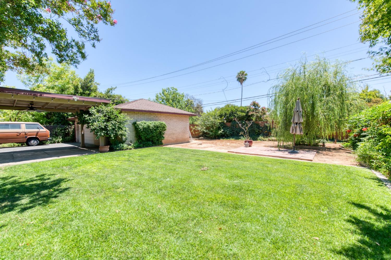 920 E Sierra Madre, Fresno, CA 93704