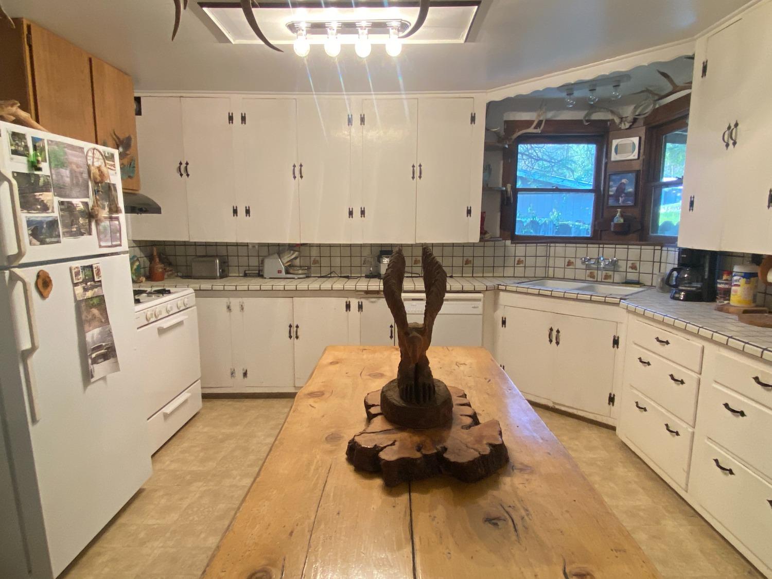 32956 Road 222, North Fork, CA 93643
