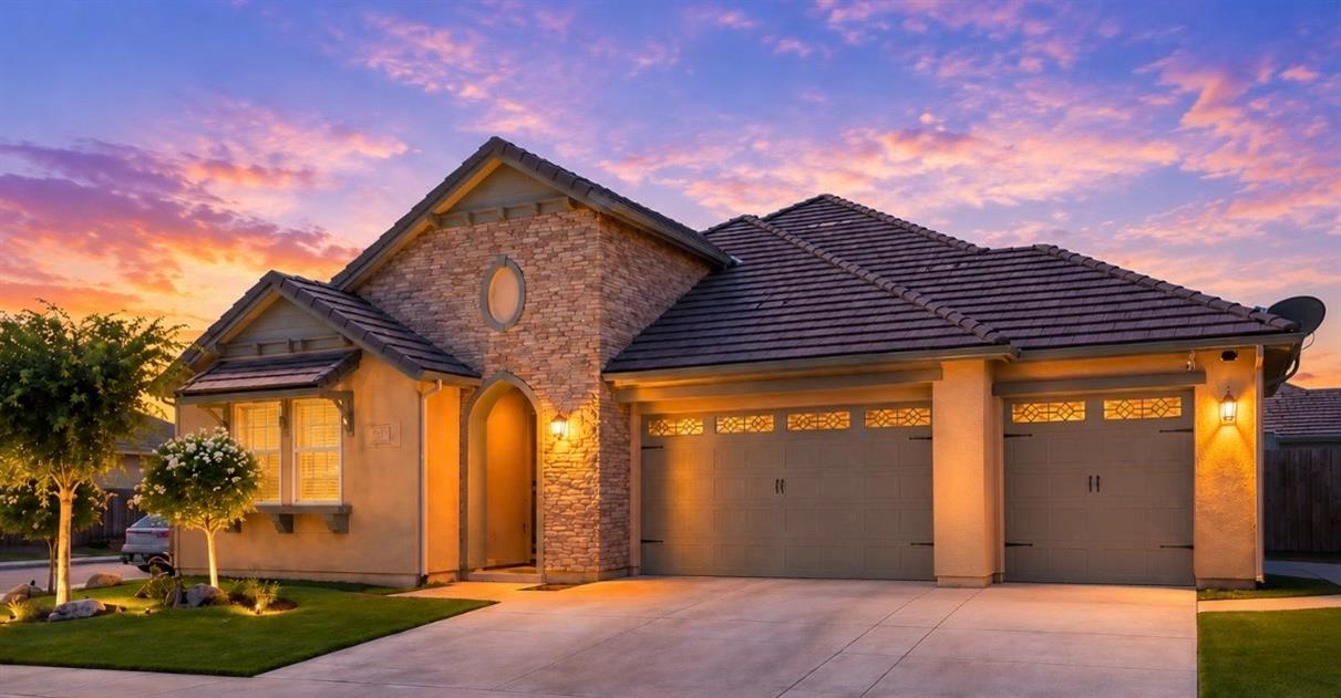 3992 Flint Ave, Clovis, CA 93619
