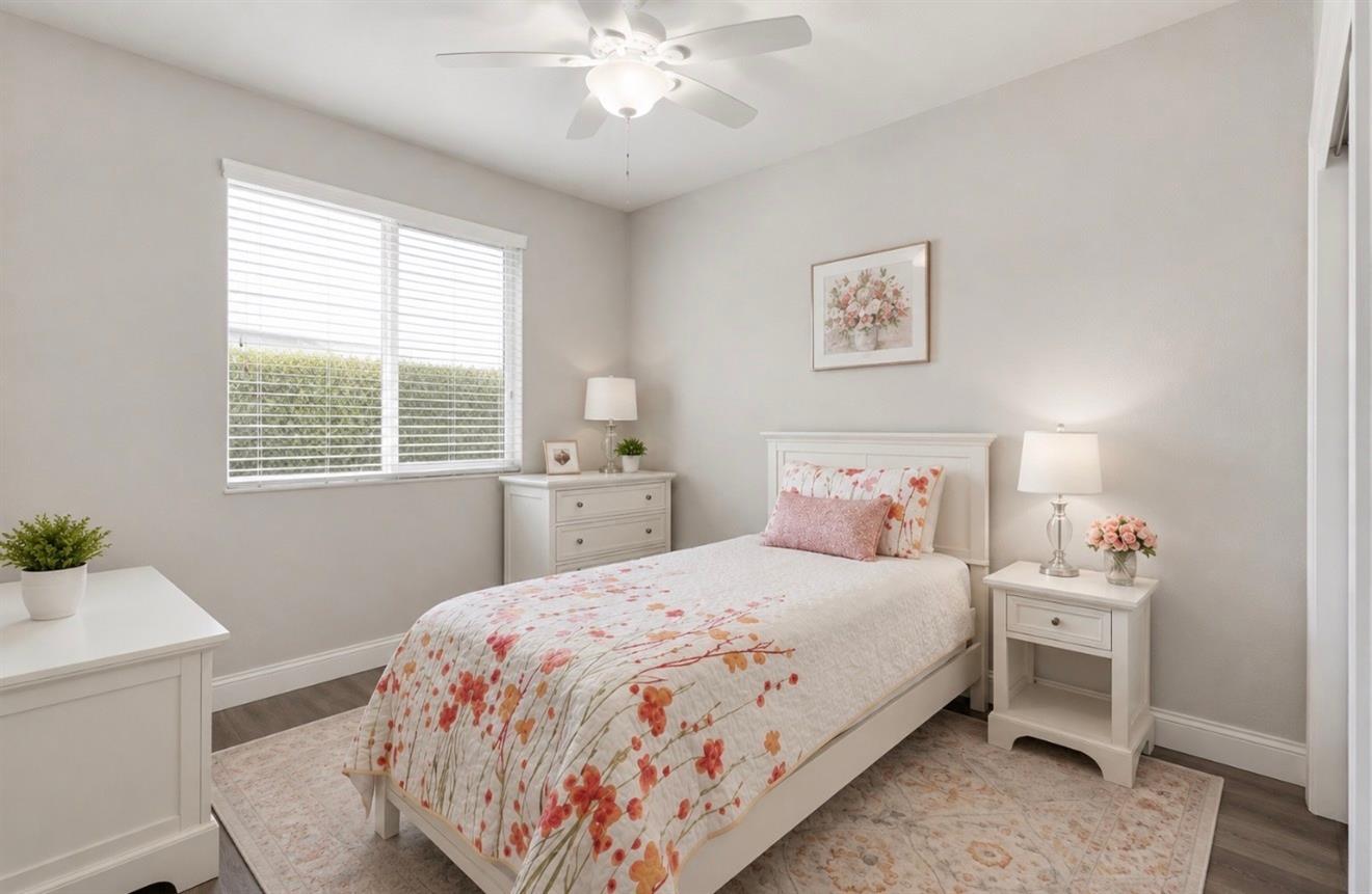 3992 Flint Ave, Clovis, CA 93619