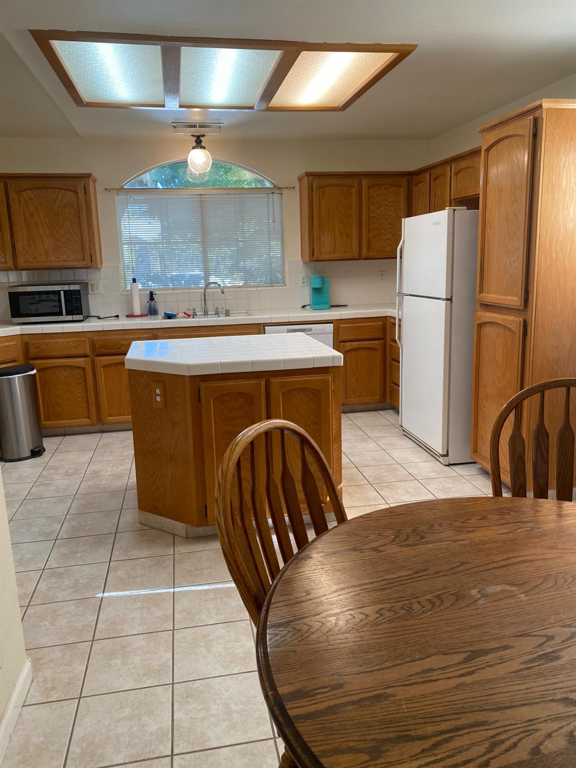 609 Merlot Ave, Madera, CA 93637