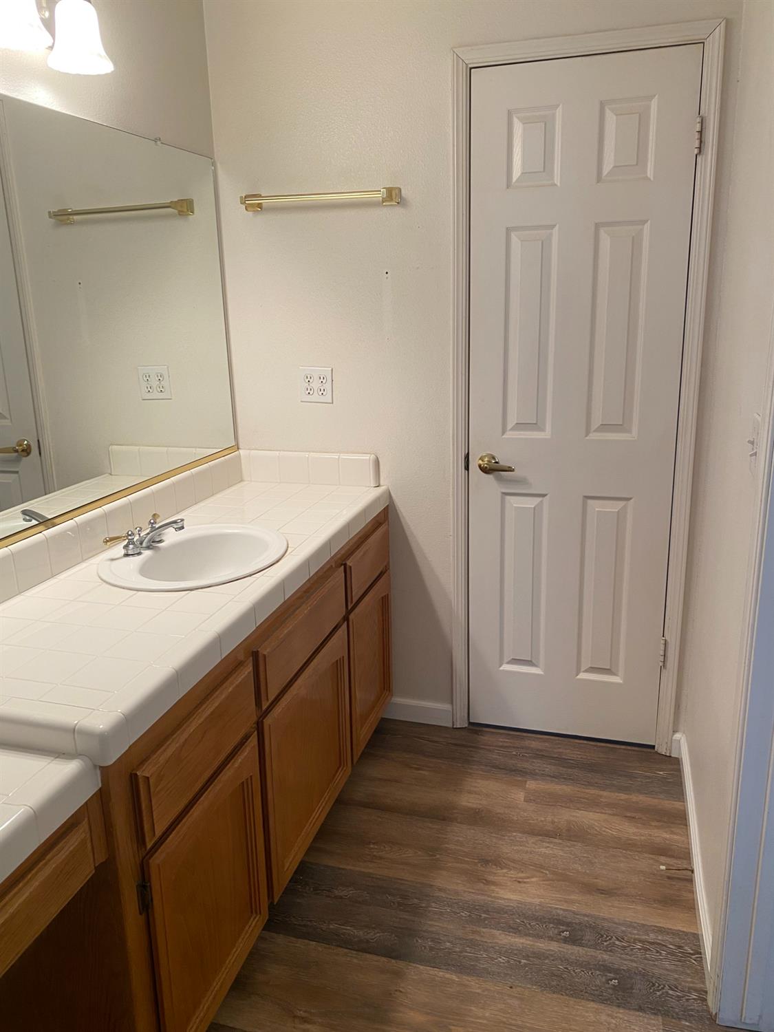 609 Merlot Ave, Madera, CA 93637