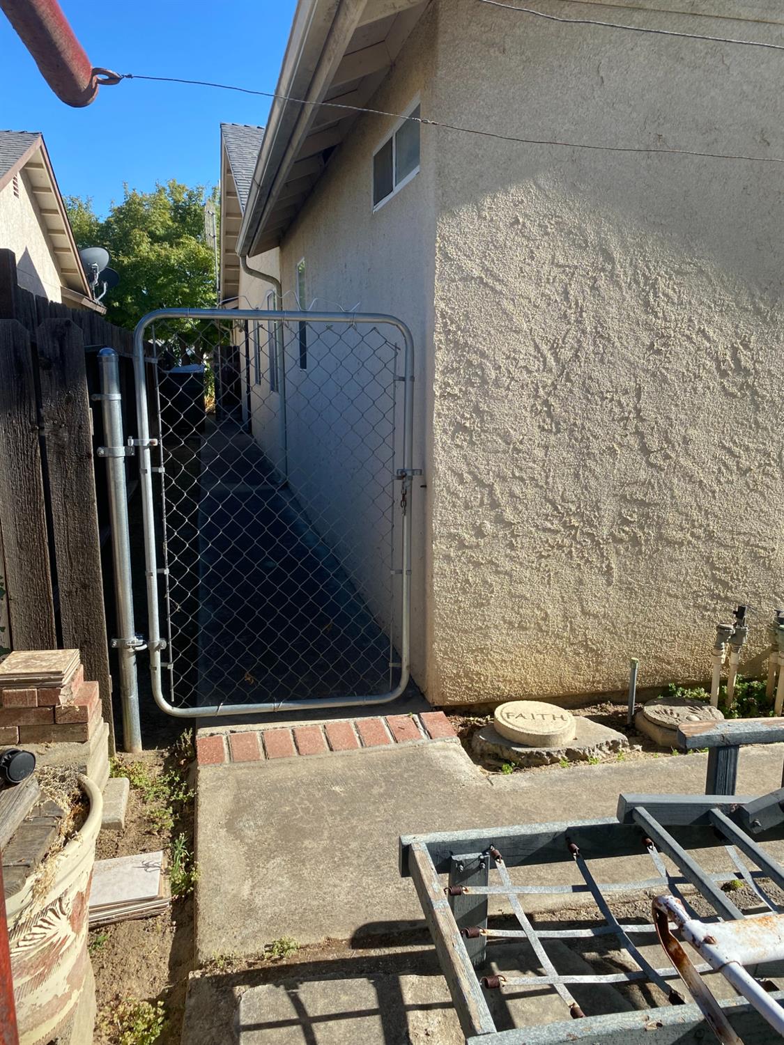 609 Merlot Ave, Madera, CA 93637