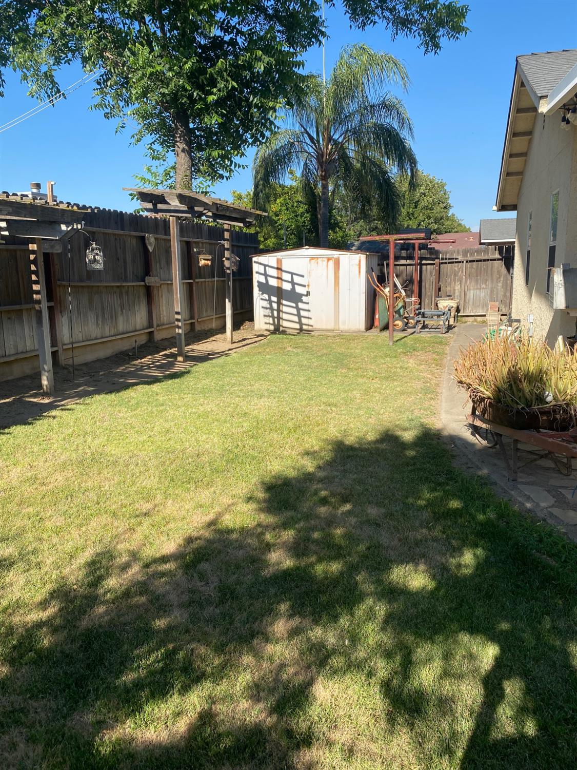 609 Merlot Ave, Madera, CA 93637