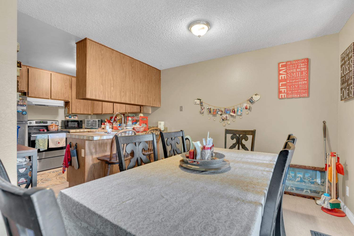 4747 N Cedar Ave #102, Fresno, CA 93726
