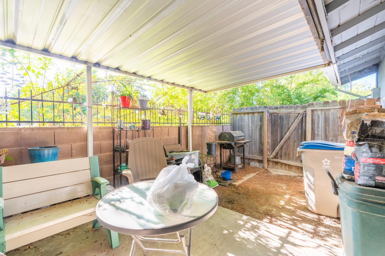 4747 N Cedar Ave #102, Fresno, CA 93726