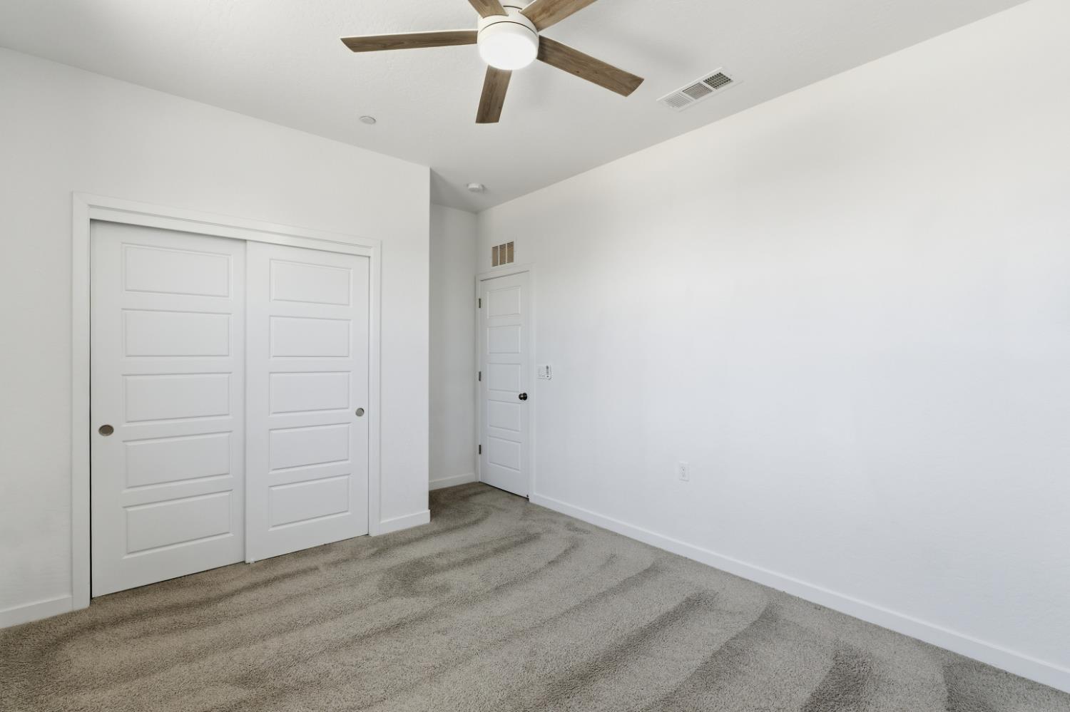 7242 E Amherst Ave, Fresno, CA 93737