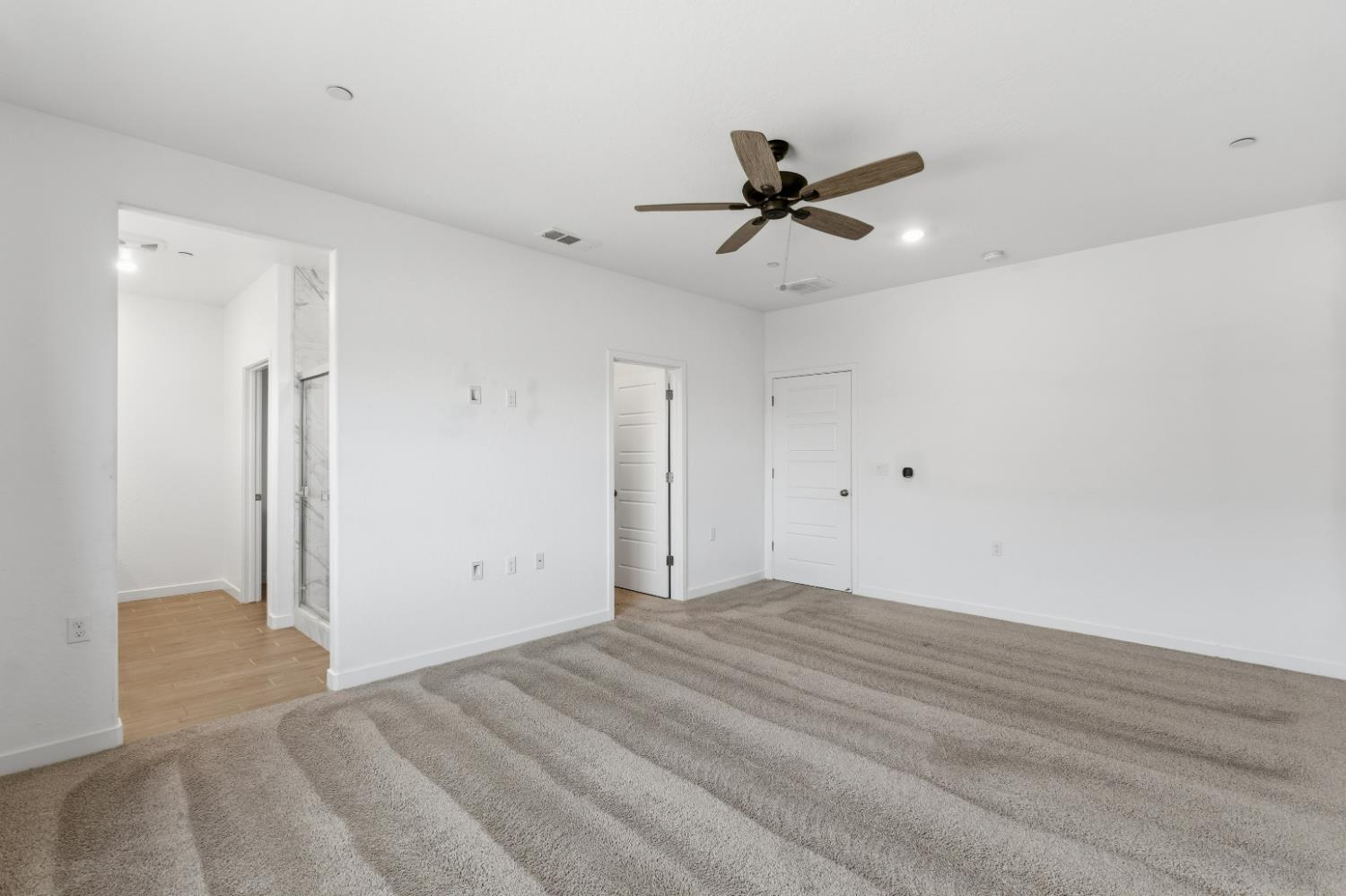 7242 E Amherst Ave, Fresno, CA 93737