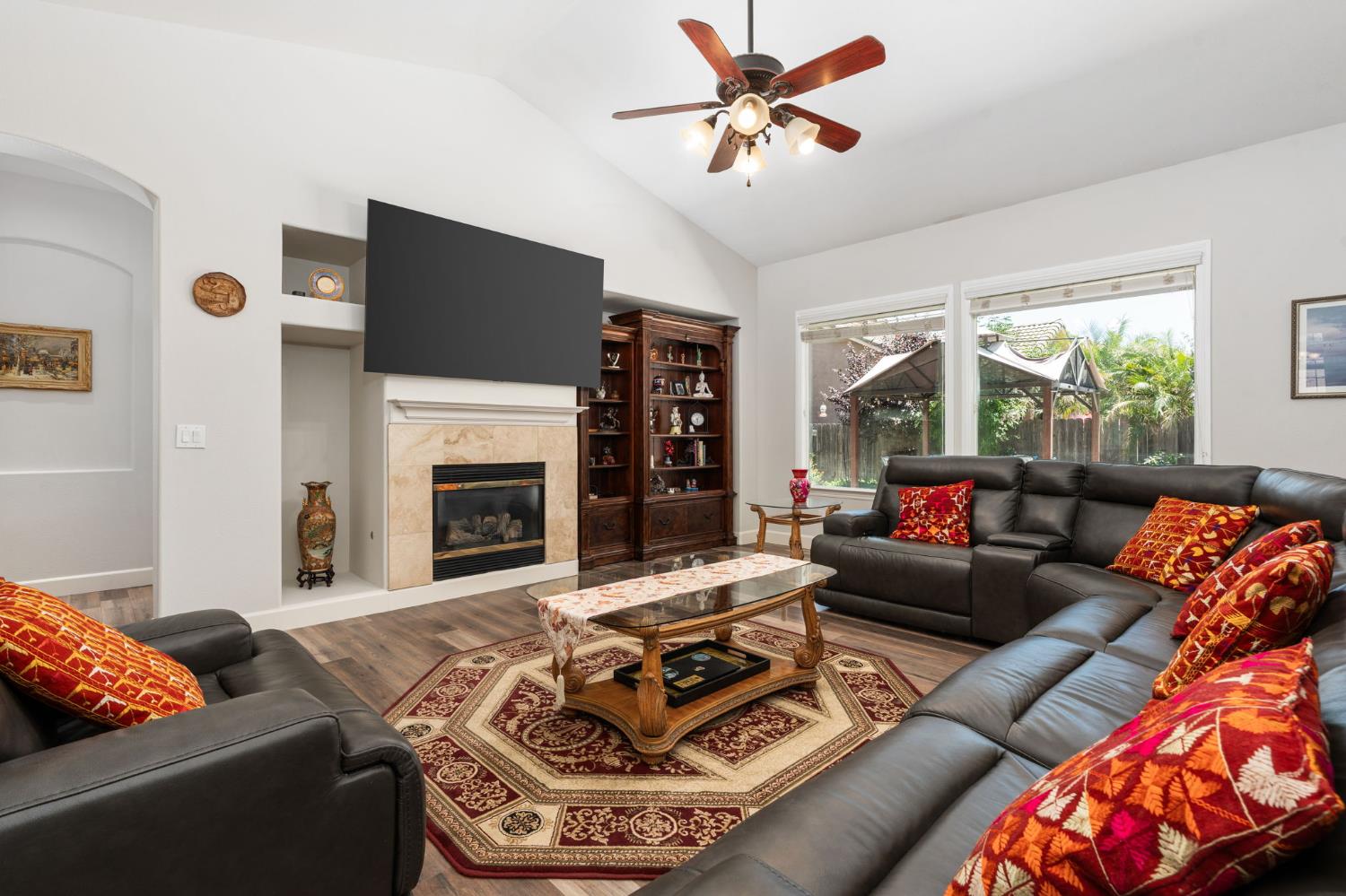 3112 Everglade Ave, Clovis, CA 93619