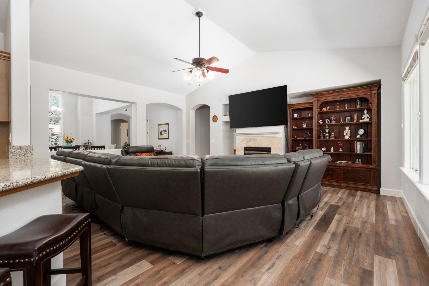 3112 Everglade Ave, Clovis, CA 93619