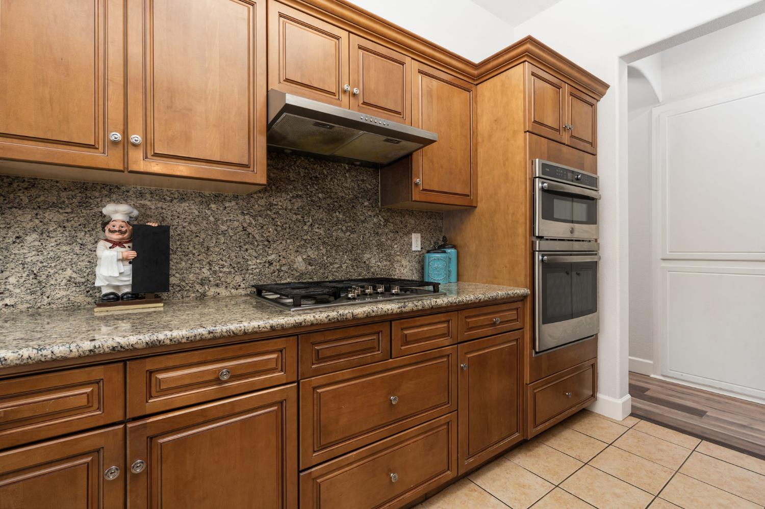 3112 Everglade Ave, Clovis, CA 93619