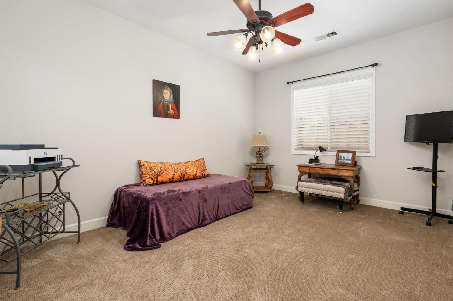 3112 Everglade Ave, Clovis, CA 93619