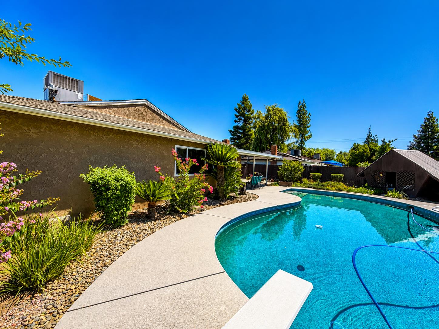 1764 Purvis Ave, Clovis, CA 93611