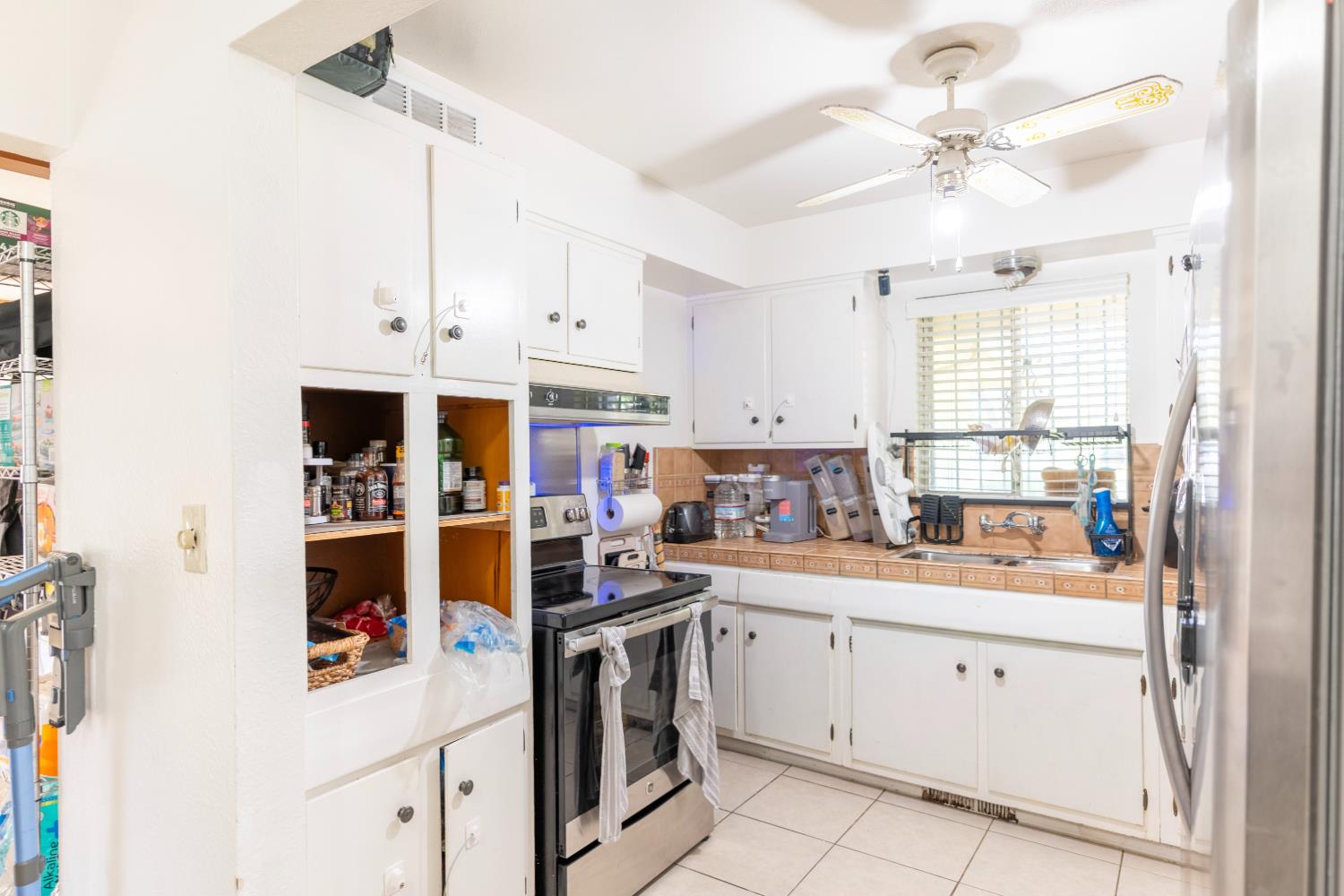4036 E Gettysburg Ave, Fresno, CA 93726