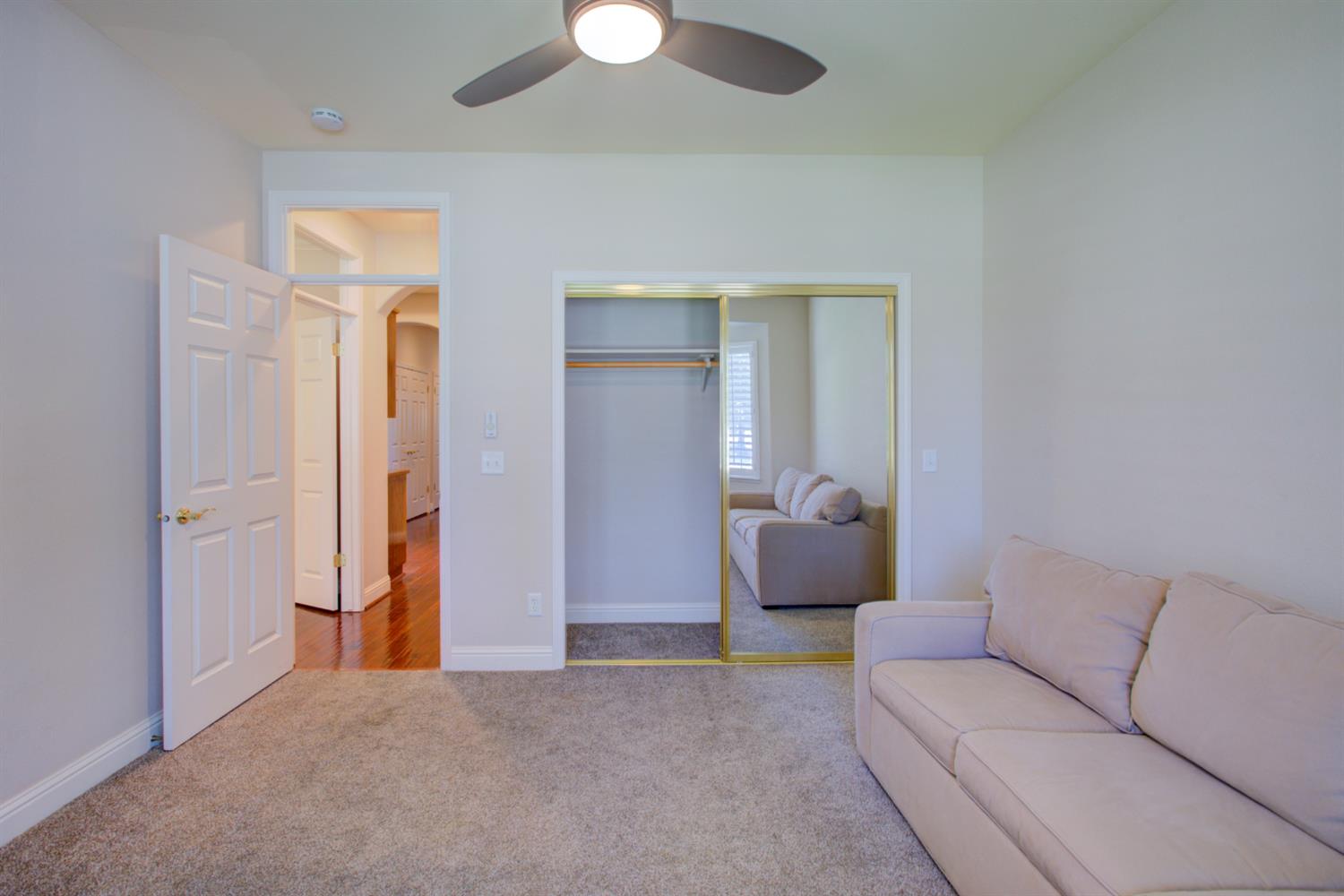 591 Bobolink Ct, Merced, CA 95340