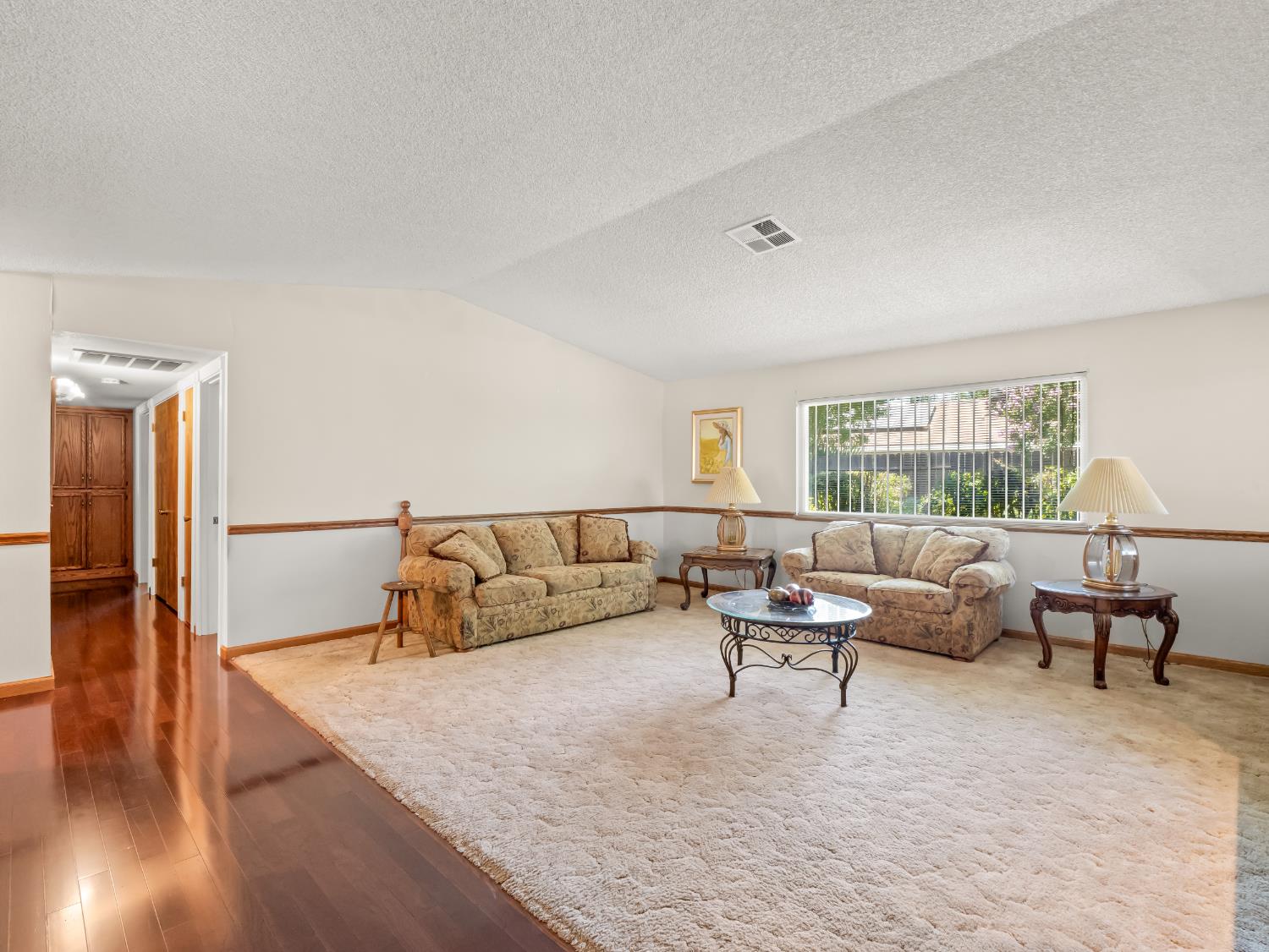323 N Villa Ave, Fresno, CA 93727